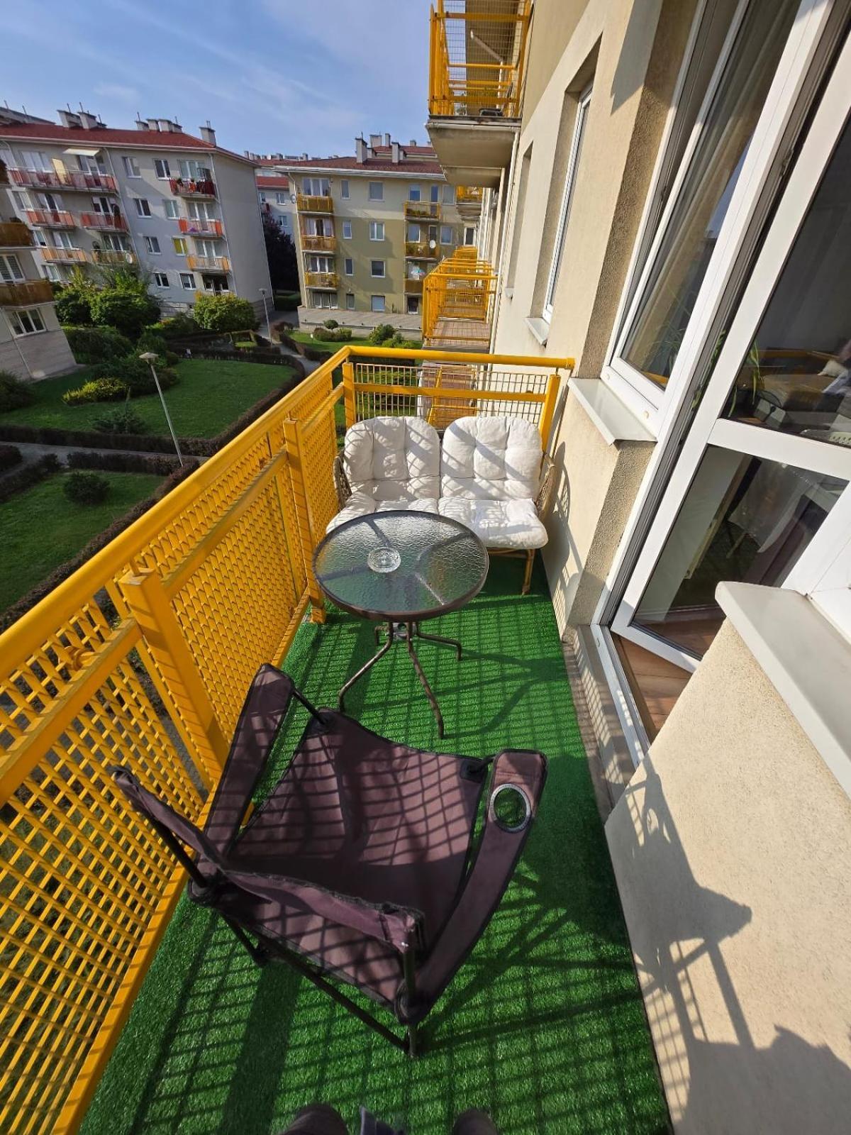 Ferienwohnung Wspomnienie Mlodosci Krakau Exterior foto